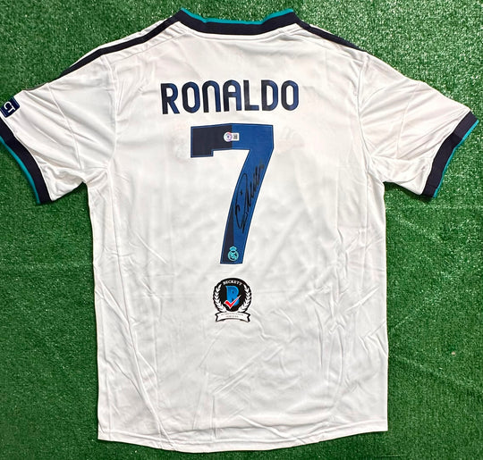 Cristiano Ronaldo Signed Real Madrid #7 Jersey with Beckett COA