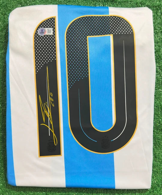 Lionel Messi Signed Argentina #10 Jersey with Beckett COA