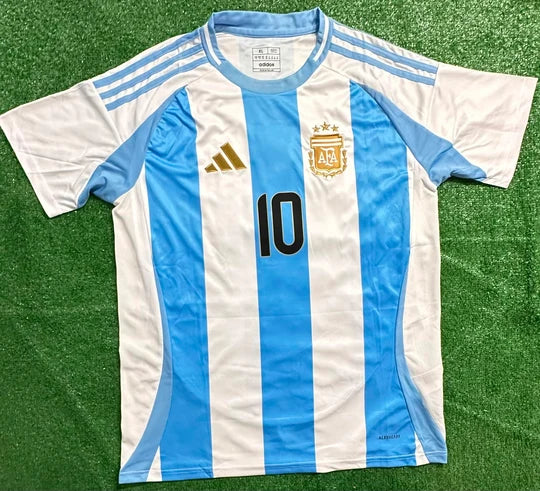Lionel Messi Signed Argentina #10 Jersey with Beckett COA