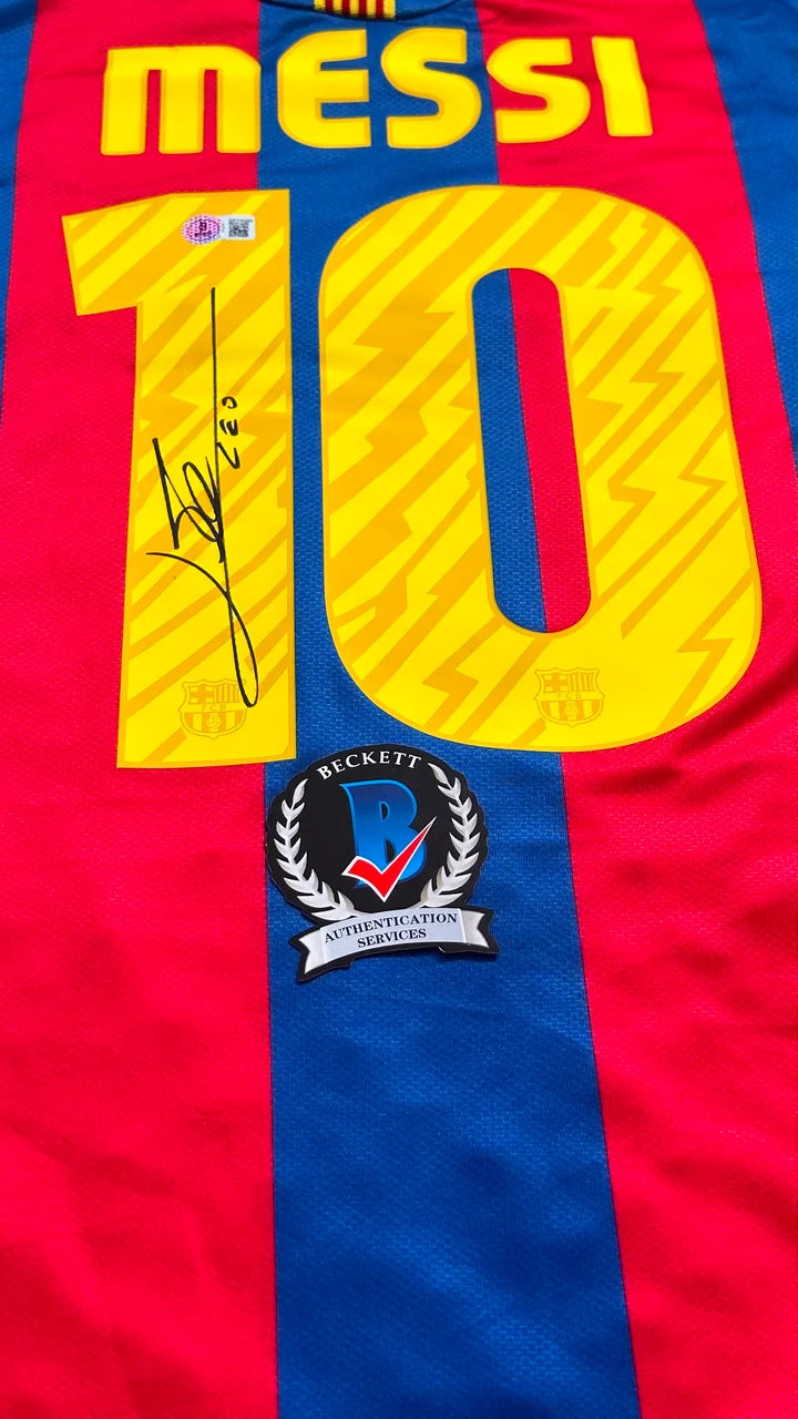 Lionel Messi Signed Barcelona #10 Jersey – Beckett Authenticated