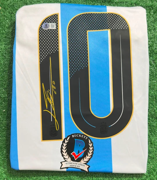 Lionel Messi Signed Argentina #10 Jersey with Beckett COA