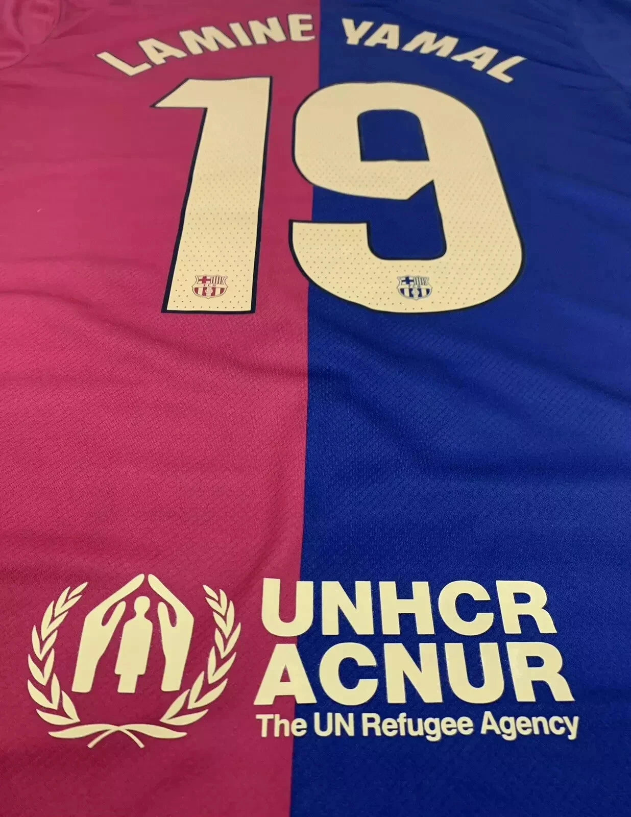 Lamine Yamal 2024/25 Barcelona #19 Home Jersey detail view 2