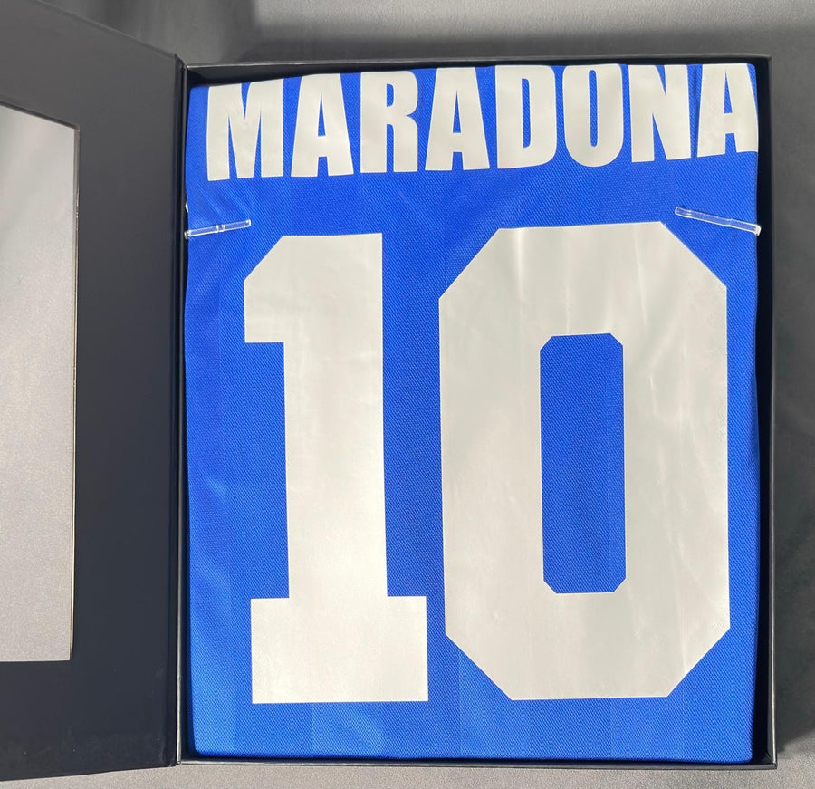 Diego Maradona signed Argentina away jersey detail view 4