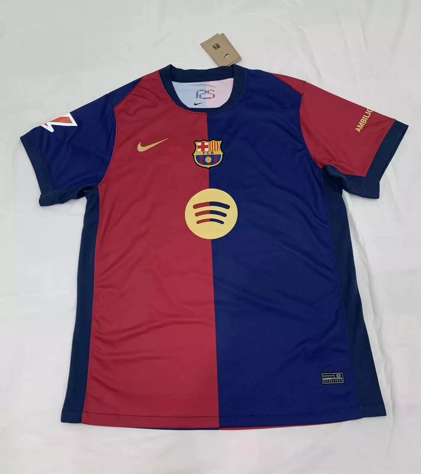 Lamine Yamal 2024/25 Barcelona #19 Home Jersey detail view 3