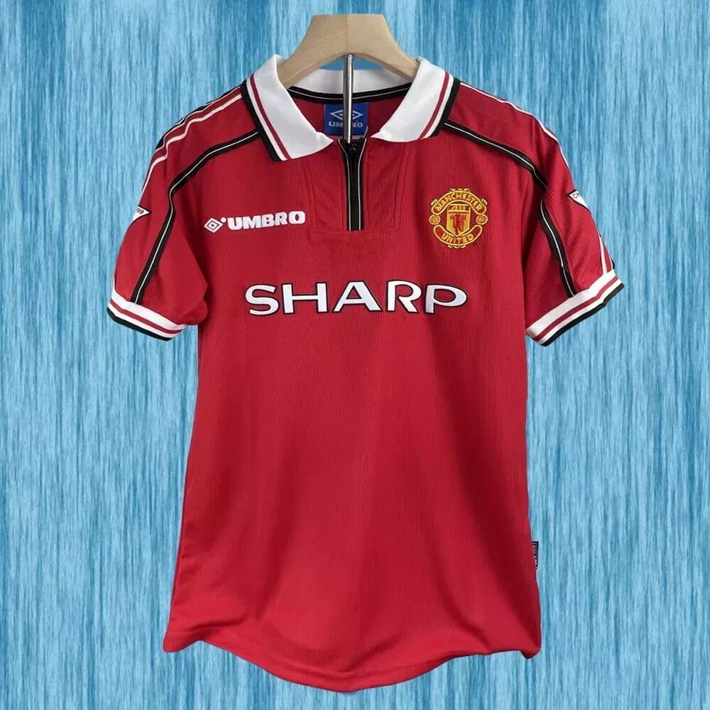 David Beckham 1998/99 Manchester United Home Jersey front view