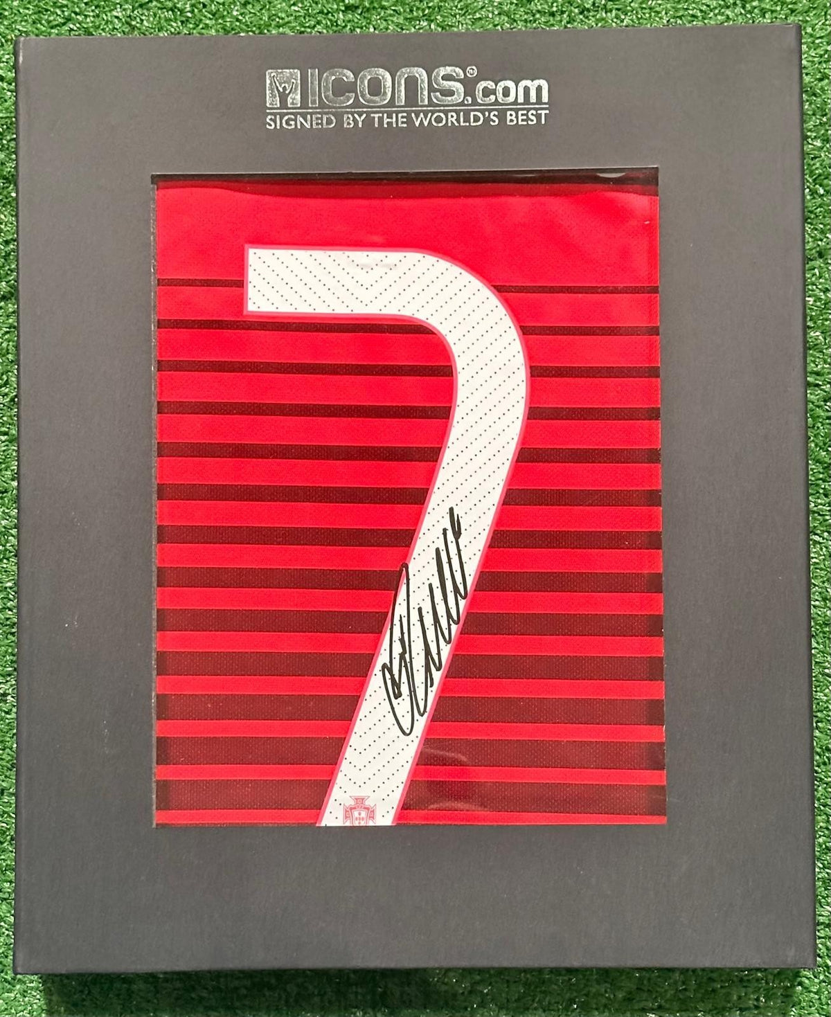 Cristiano Ronaldo signed Portugal home jersey detail view 10