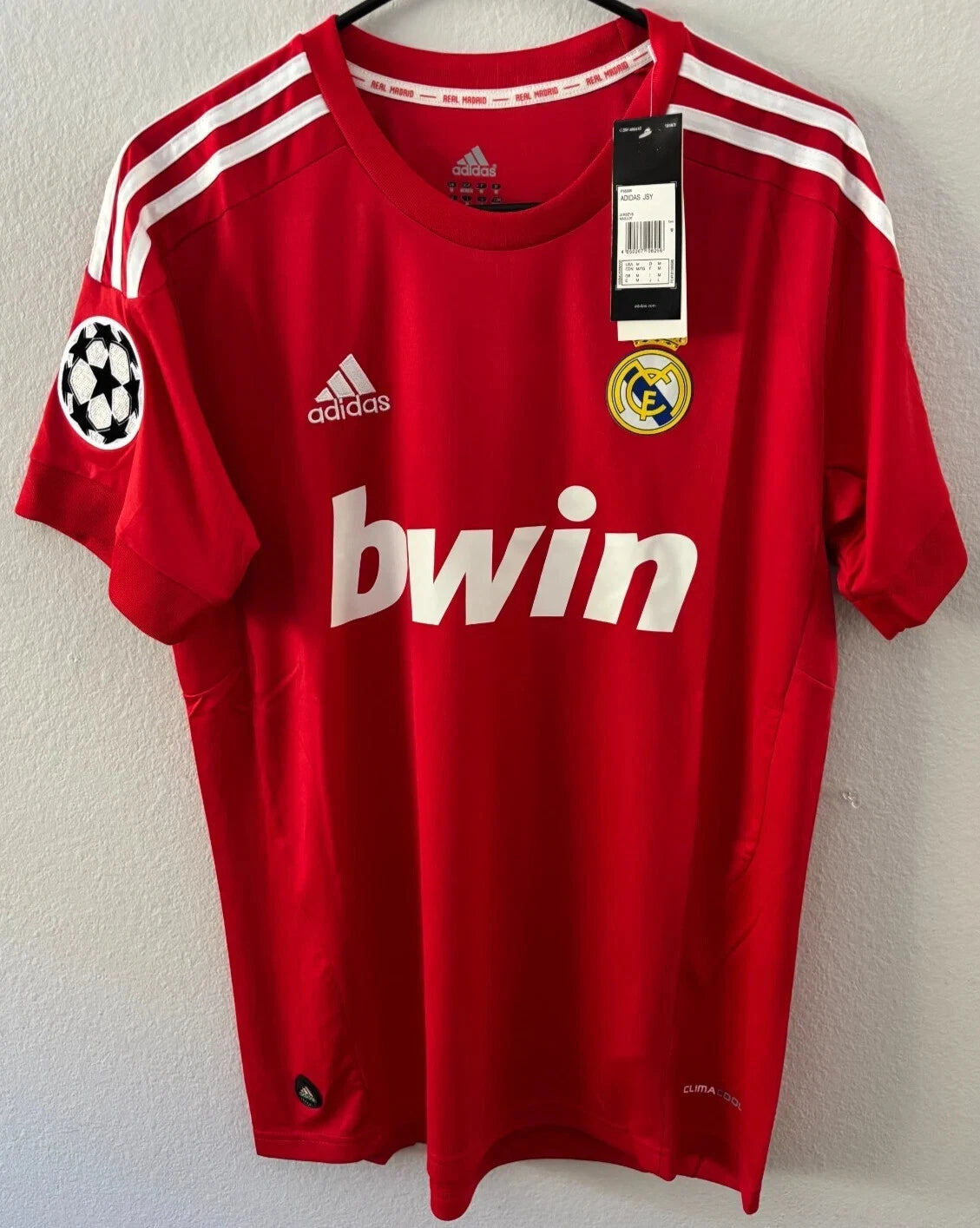 Cristiano Ronaldo 2011/12 Real Madrid Away Fan Jersey – Red front view