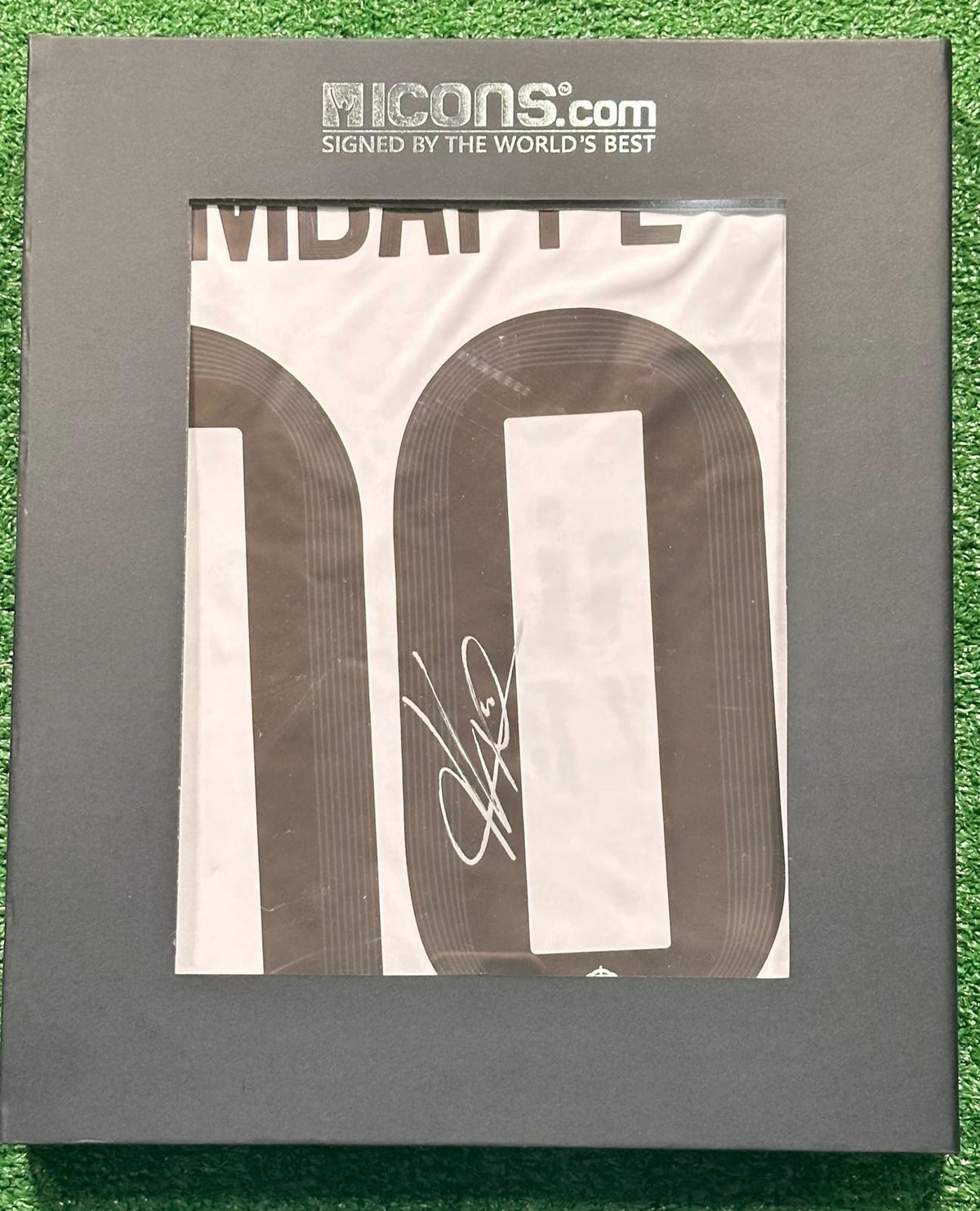 Kylian Mbappé signed Real Madrid home jersey detail view 6