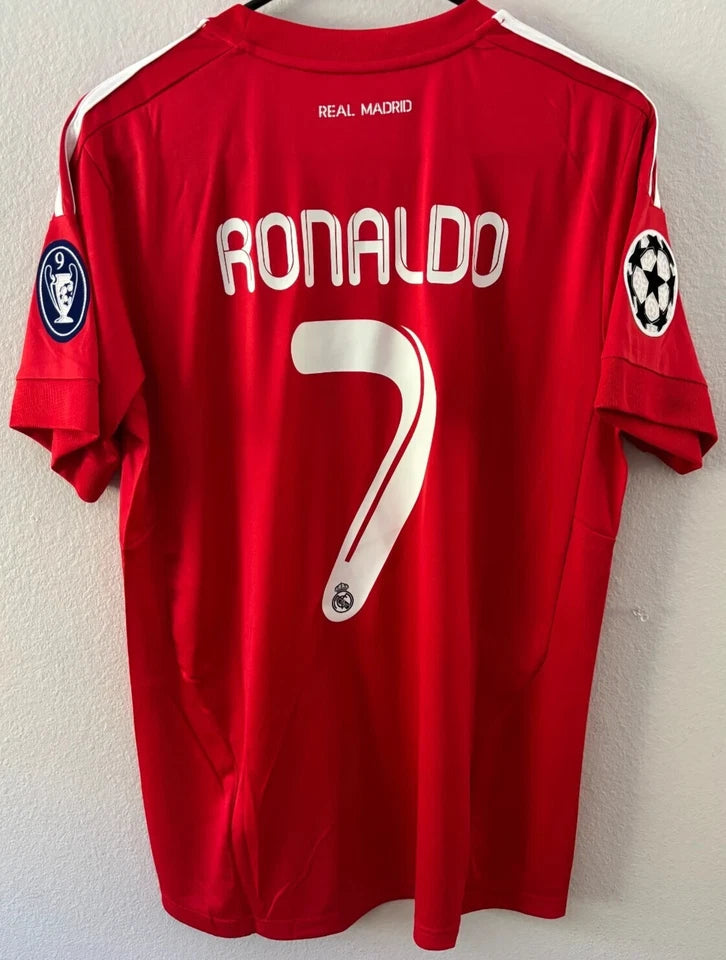 Cristiano Ronaldo 2011/12 Real Madrid Away Fan Jersey – Red detail view 2